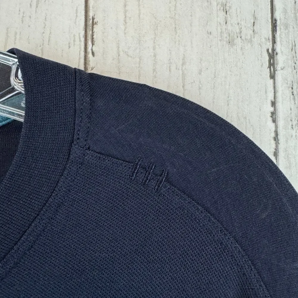 Lululemon Navy Blue Long Sleeve Pullover Crew Shirt Chest Pocket Size Medium